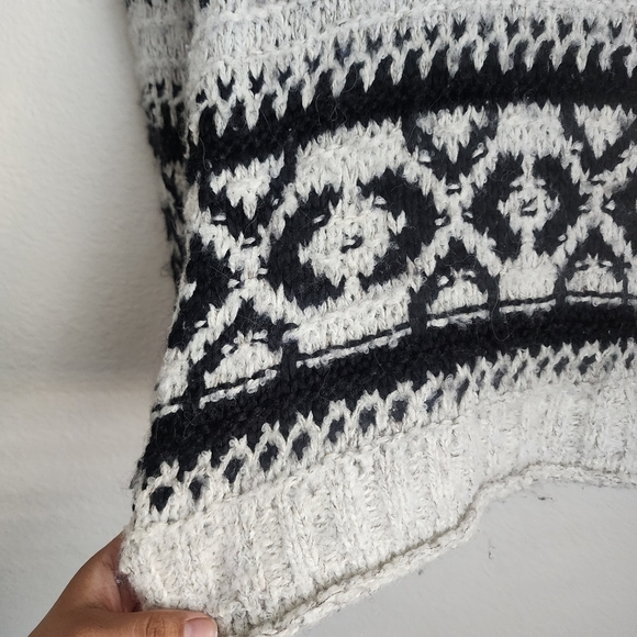 Free People Wool Blend Open Knit Aztec Boho Print Crewneck Pullover XS White - Picture 10 of 11